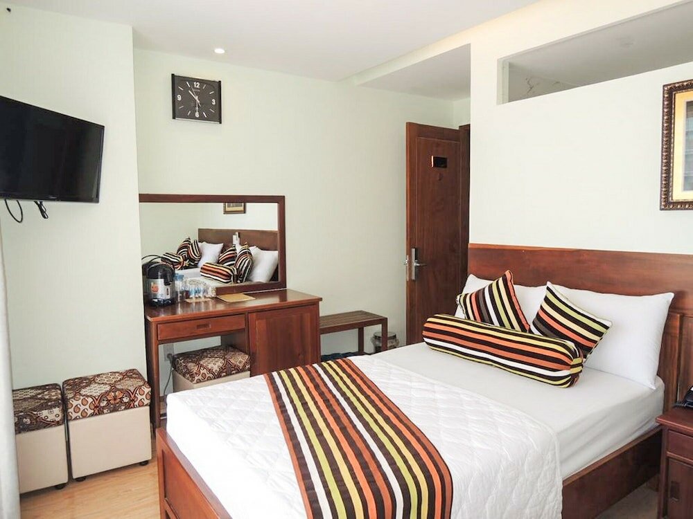 Фото Art Deluxe Hotel