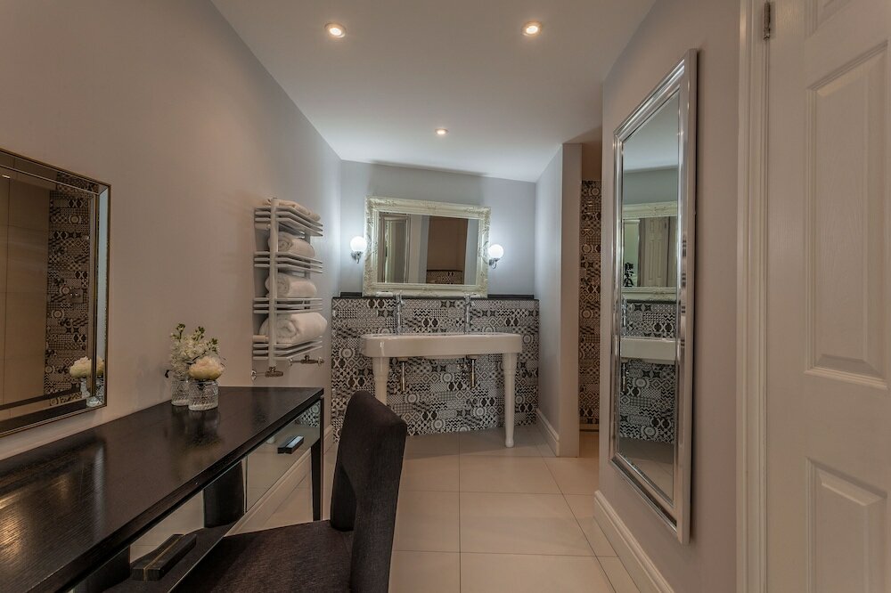 Фото Mansion House Llansteffan