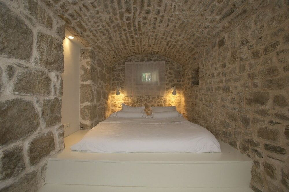 Фото Divota Apartment Hotel