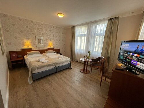 Гостиница Hotel Kolossos Düsseldorf - Neuss