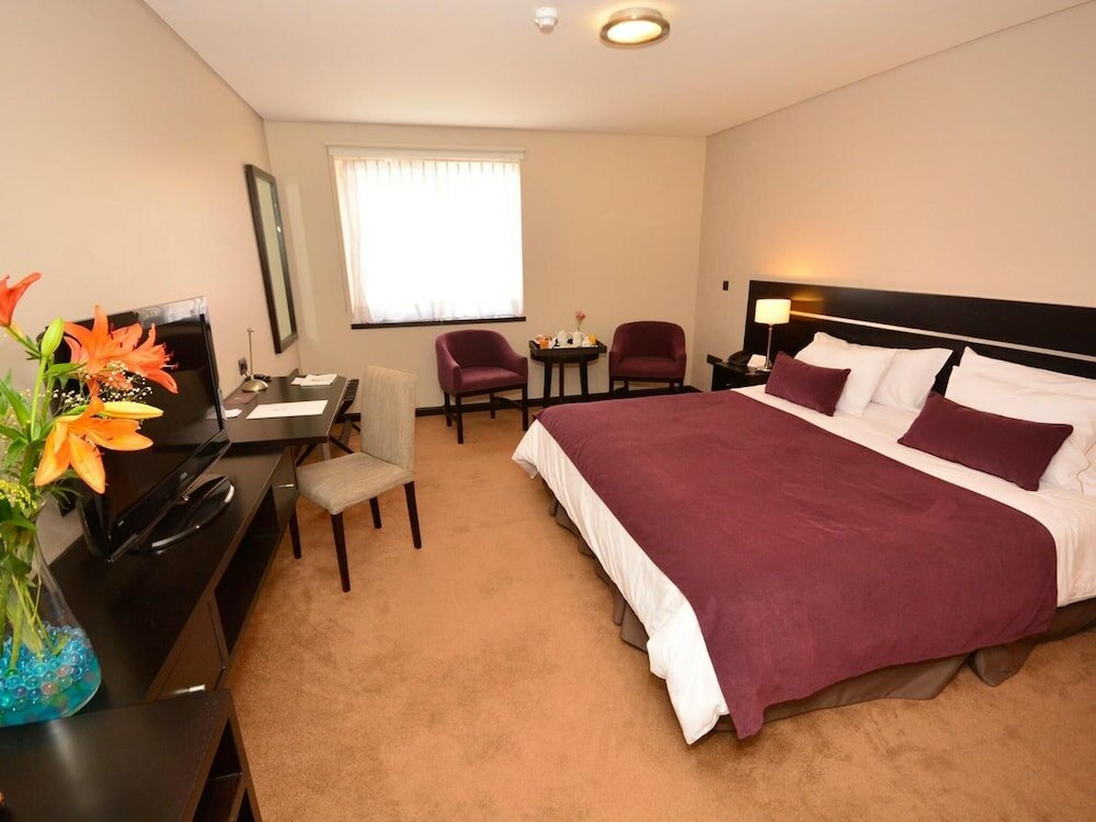 Фото Neuquen Tower Hotel