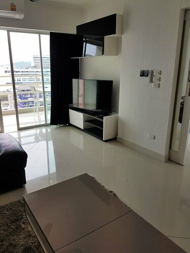 Гостиница Vtsix Condo Service at View Talay Condo в Паттайе