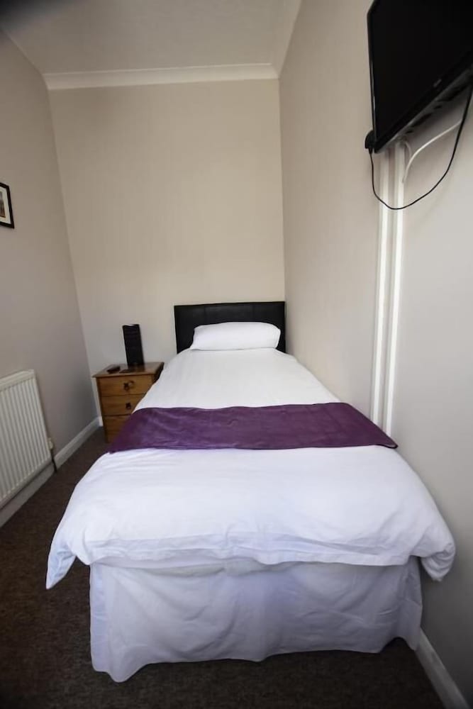 Фото The Grosvenor Guest House