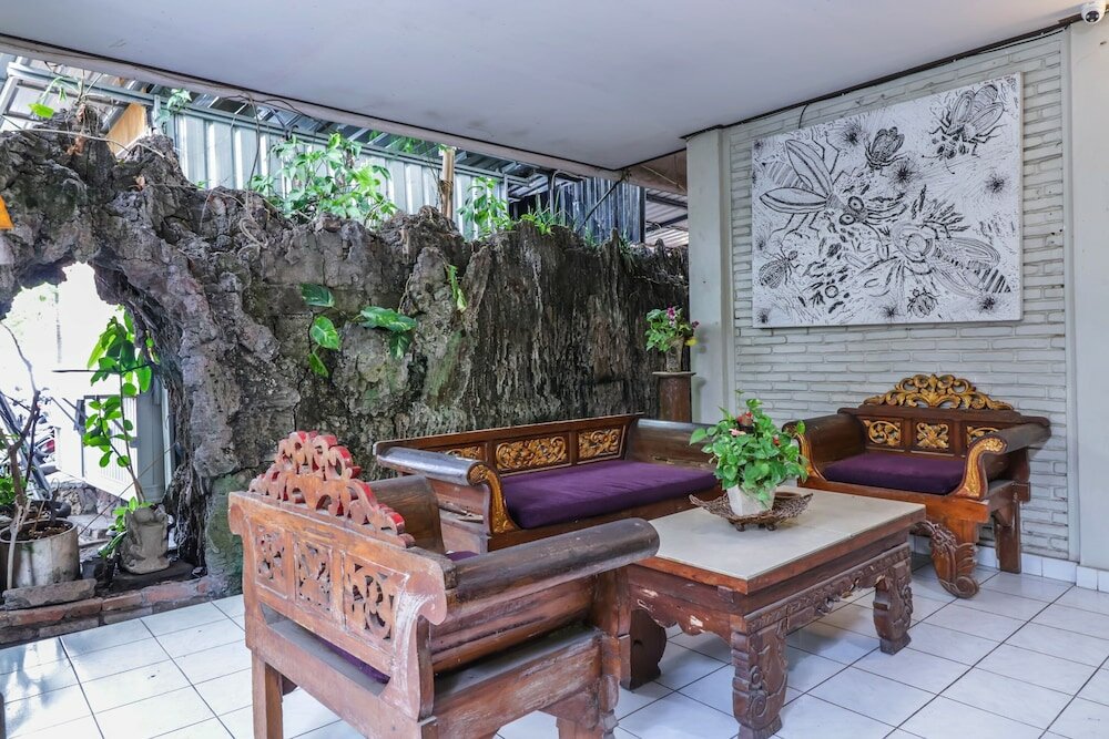 Фото Urbanview Hotel Ananda Beach Sanur
