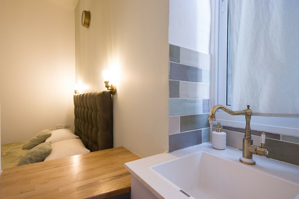 Фото 80 Jaffa St Mahne yehuda market location