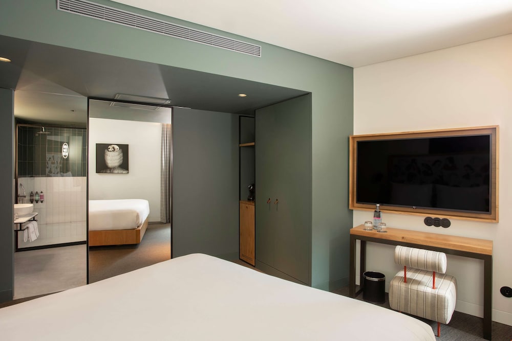 Фото Se Catedral Hotel Porto, Tapestry Collection by Hilton