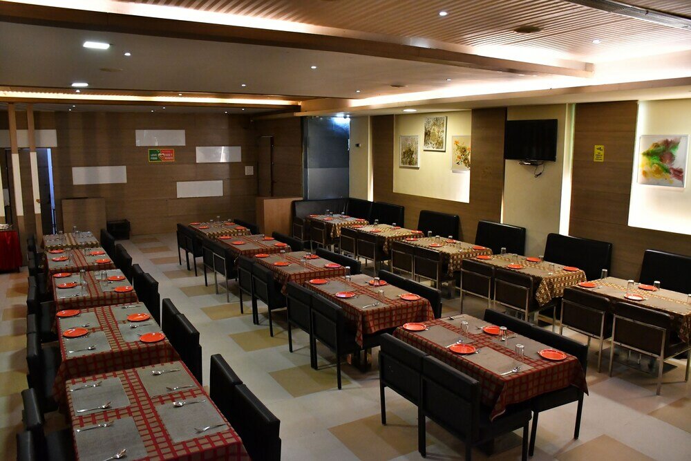 Фото Hotel Vijay Parkinn Coimbatore