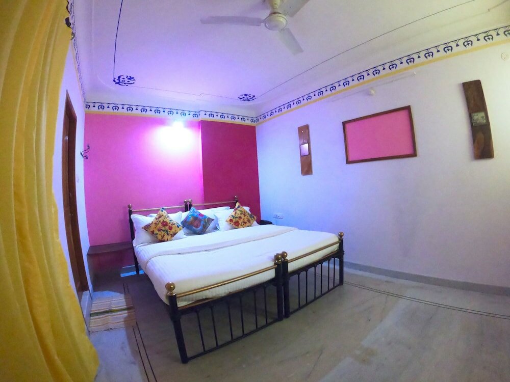 Фото Piggy Hostel Udaipur