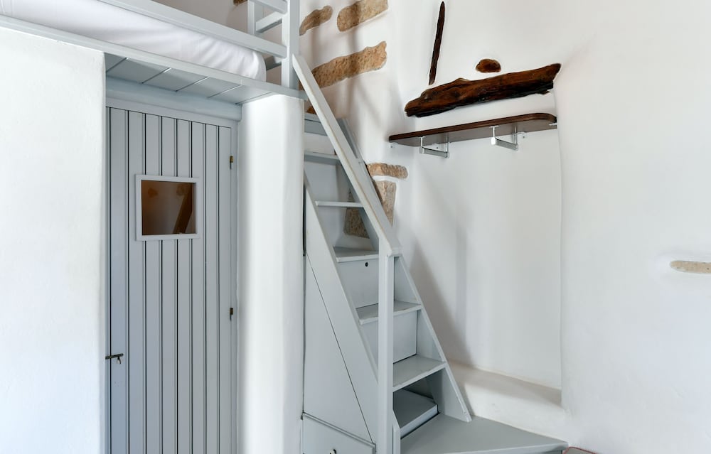 Фото Kastro Cozy Guesthouse