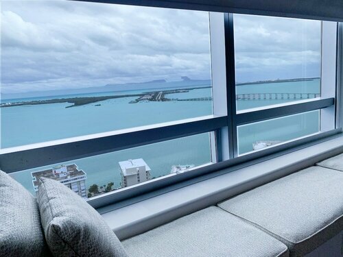Гостиница Four Seasons Luxury Private Residences в Майами