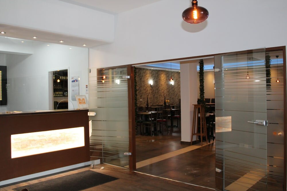 Фото Hotel Maximo