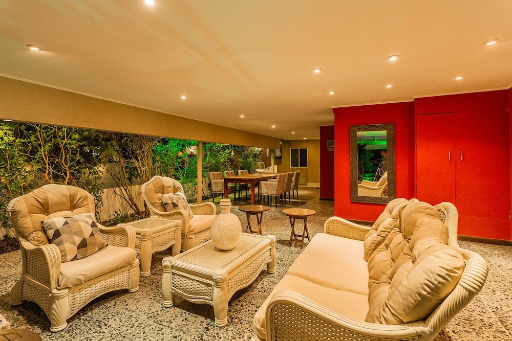 Фото Large Villa With View! Private Pool Free Utilities!