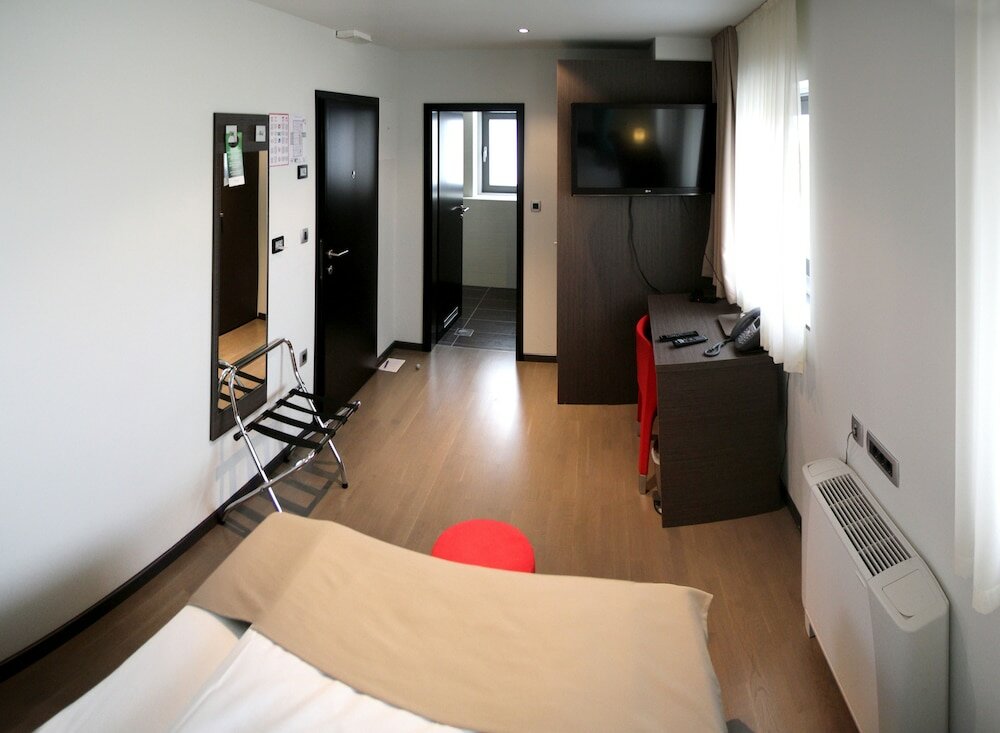 Фото Gloria Hotel