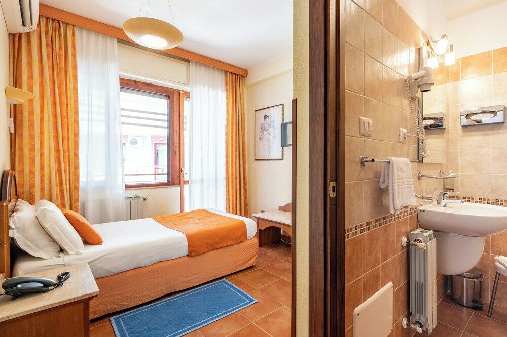 Фото Hotel Florida