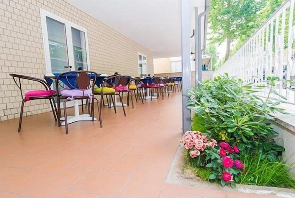 Фото Hotel Villa Cecchini