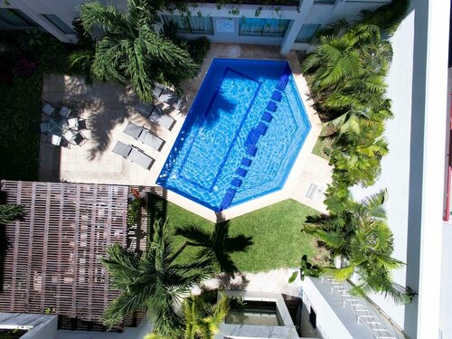 Гостиница Ambiance Suites Cancun в Канкуне