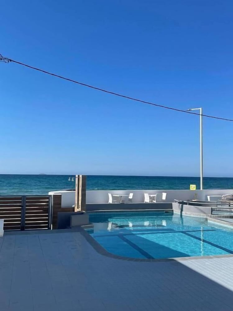 Фото Coralli Beach Hotel