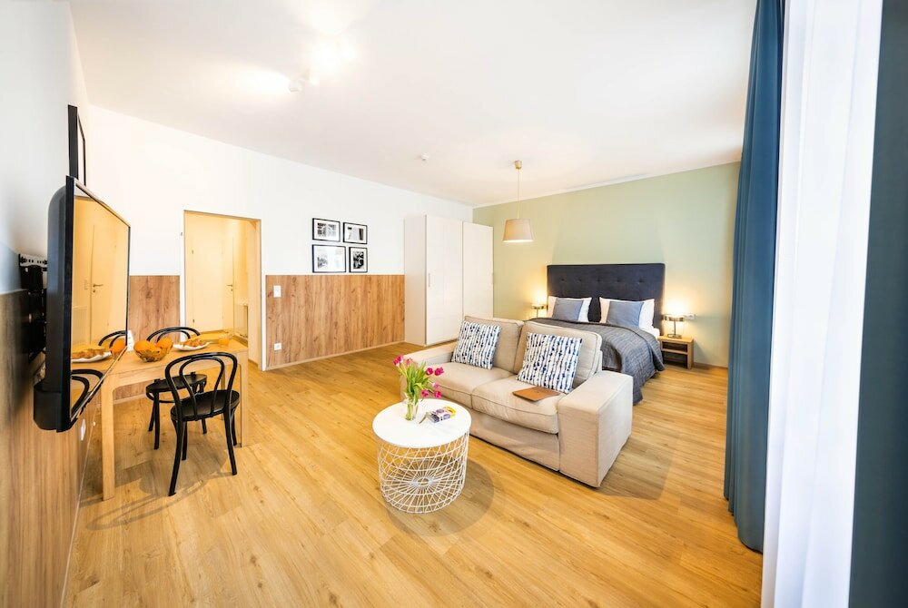 Фото Jimmy's Apartments Dandelion