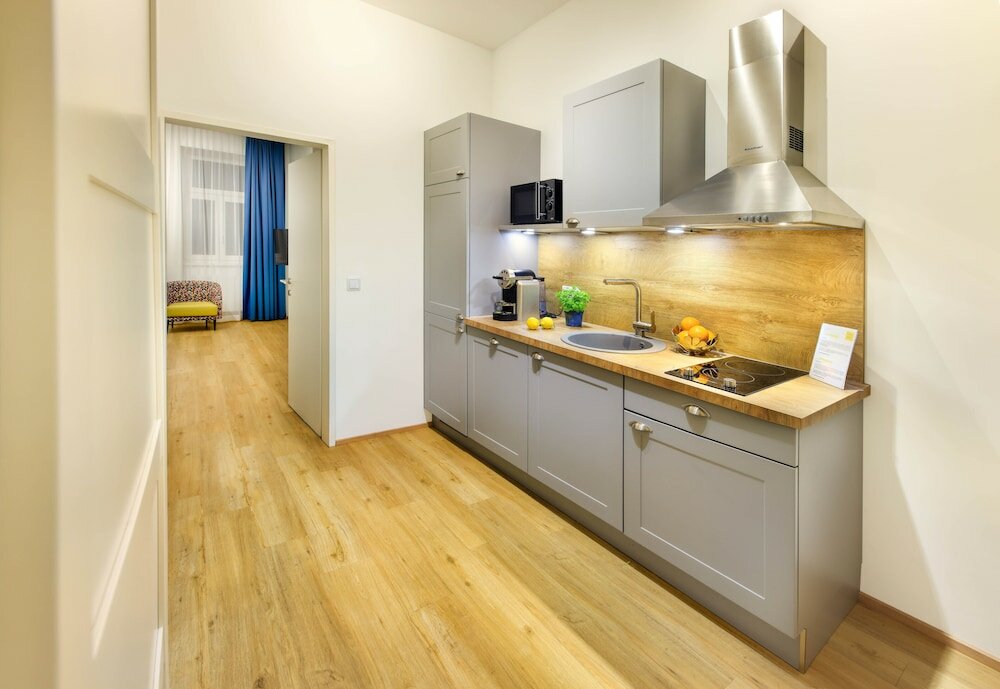 Фото Jimmy's Apartments Dandelion