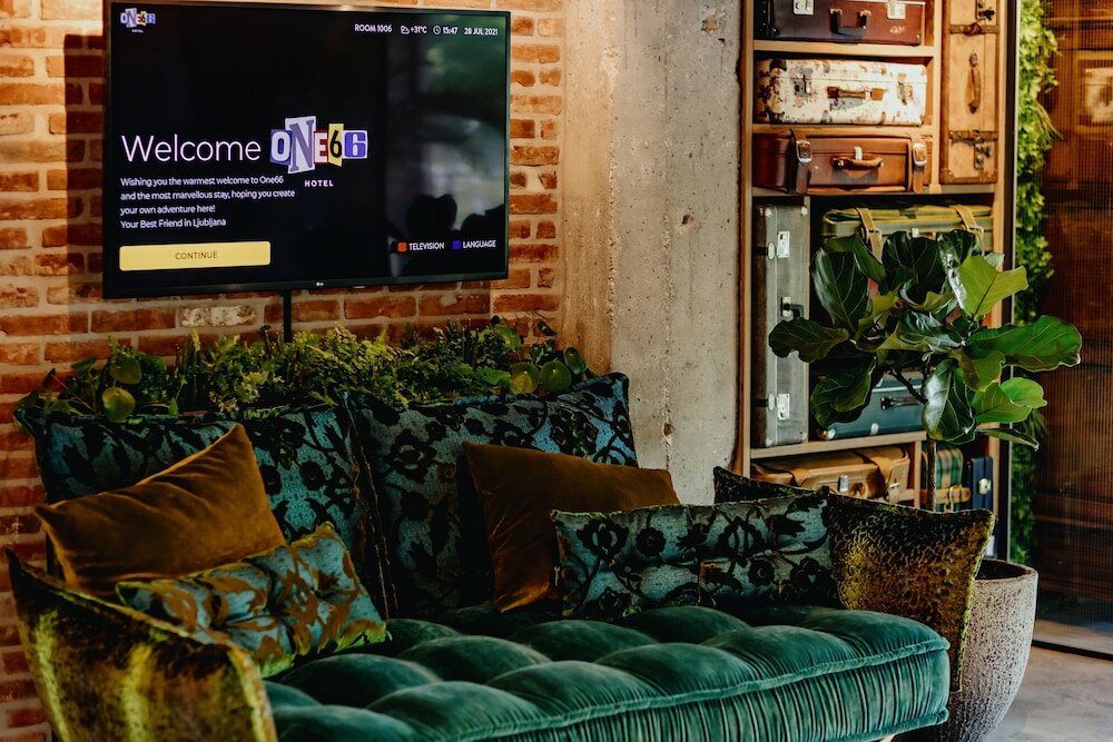 Фото One66 Hotel