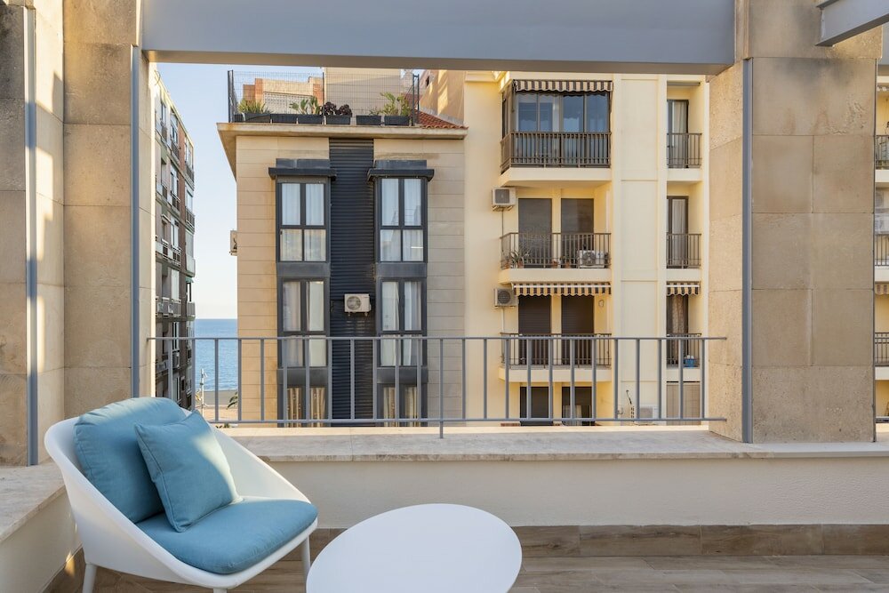 Фото Odyssey Rooms