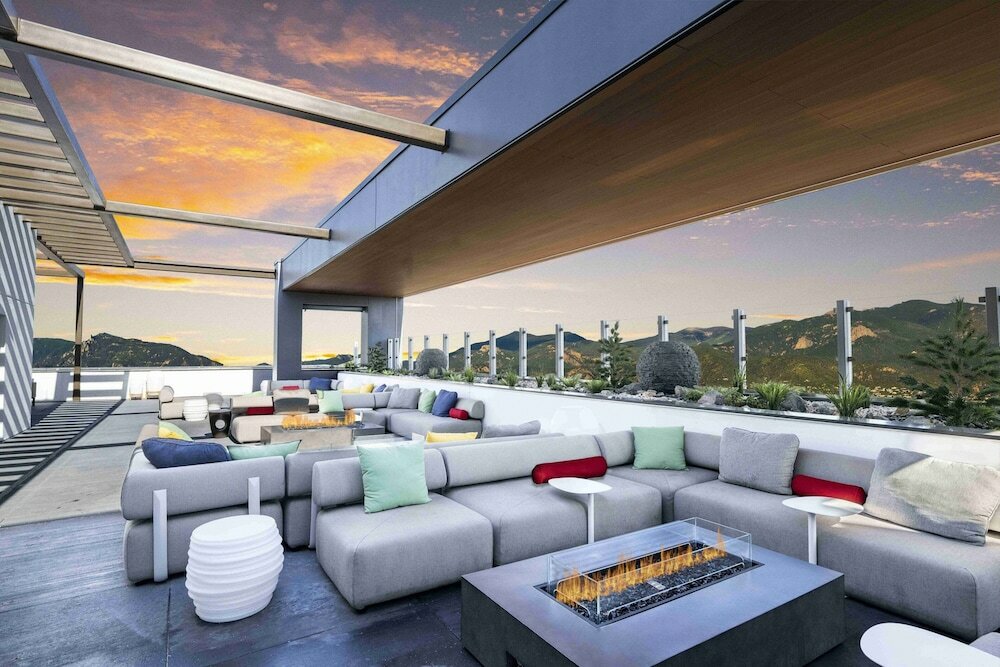 Фото SpringHill Suites by Marriott Colorado Springs Downtown