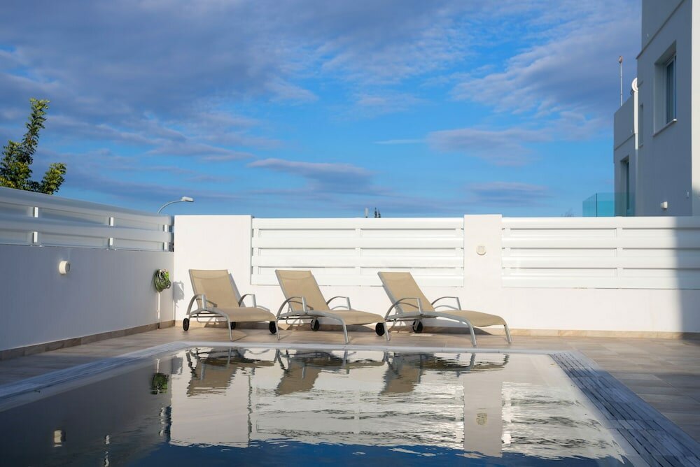 Фото Villa Ioli with Private Pool