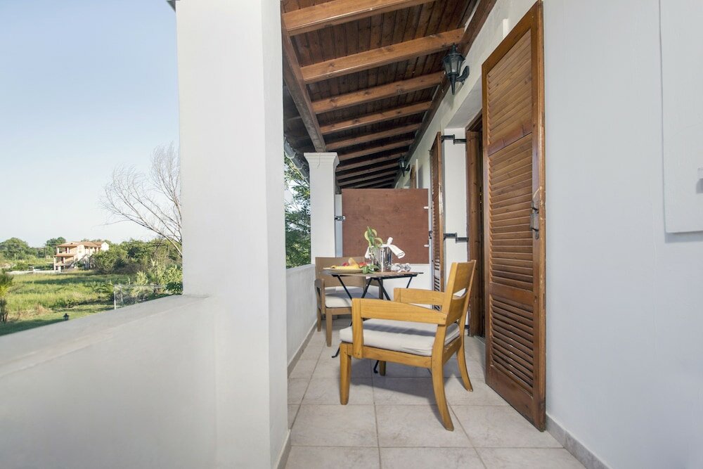 Фото Nikolouzos Sunny Estate