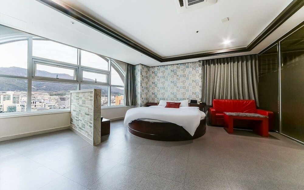 Фото Changwon Jinhae Top