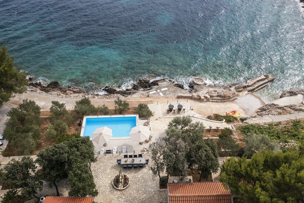 Фото Villa Skaramuca Village