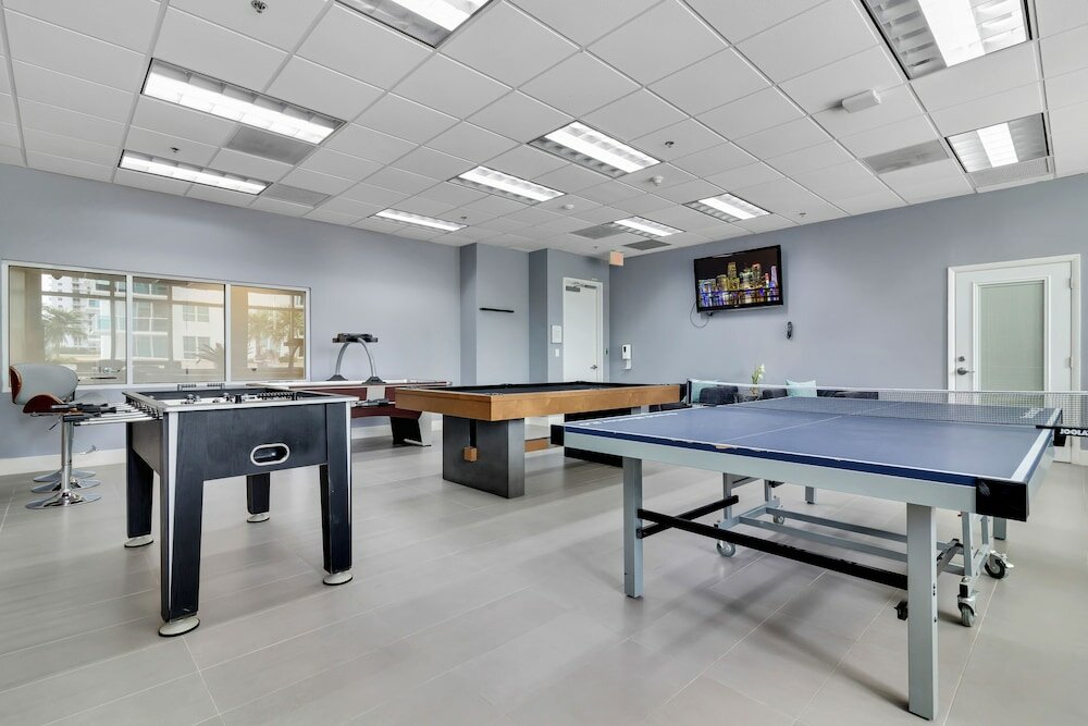 Фото Luxury Apartments W Pool & Ocean views