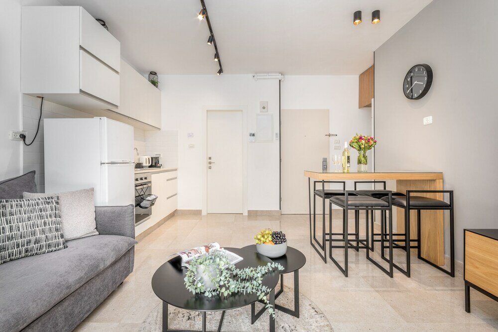 Фото Stylish one Bdr with balcony