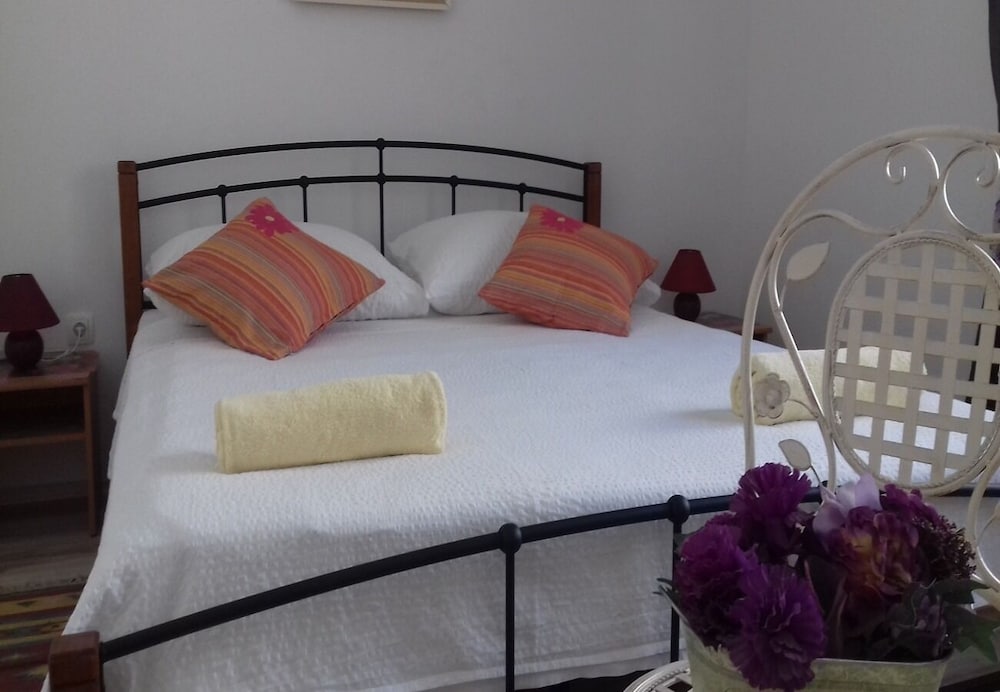 Фото Jugana - With Pool - A2 Gornji