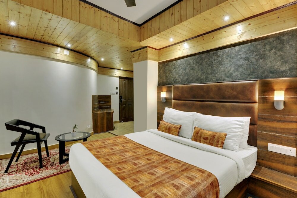 Фото Sumi Queen's Yard Rink Mall Darjeeling