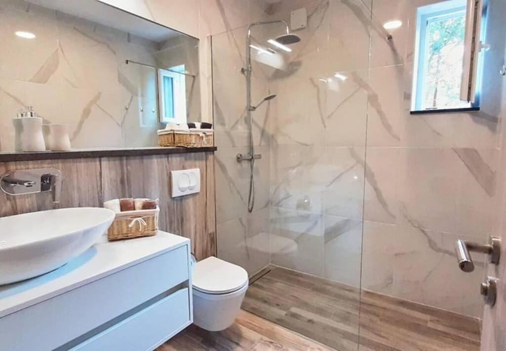 Фото Josip - 100 m From sea - H