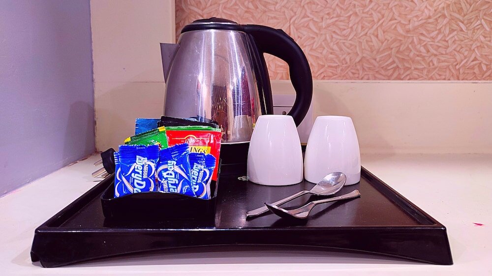 Фото Hotel Aradhna Inn by ShriGo Hotels