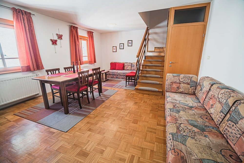 Фото Apartments Rombon Klavdij