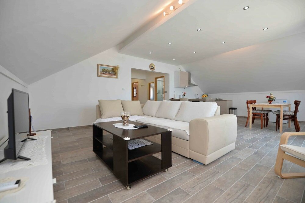 Фото Mili - Near the sea and the Centar of Place - A3