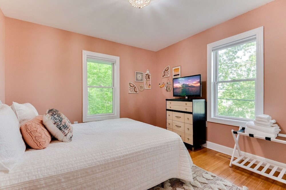 Фото The Guest House - Carriage House