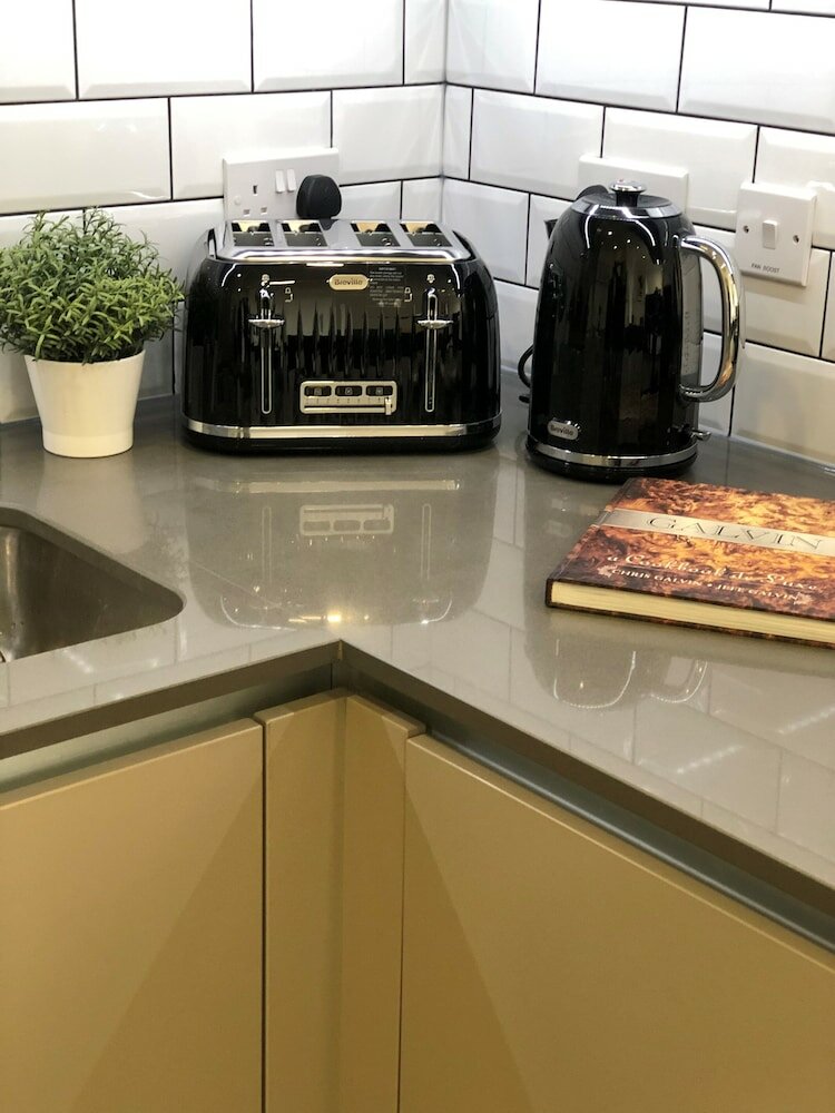 Фото Luxury Serviced Apartments Stevenage, Hertfordshire