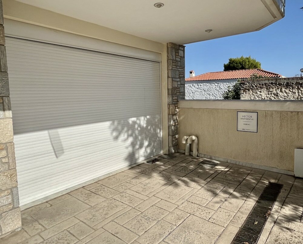 Фото Hector Apartment Airport