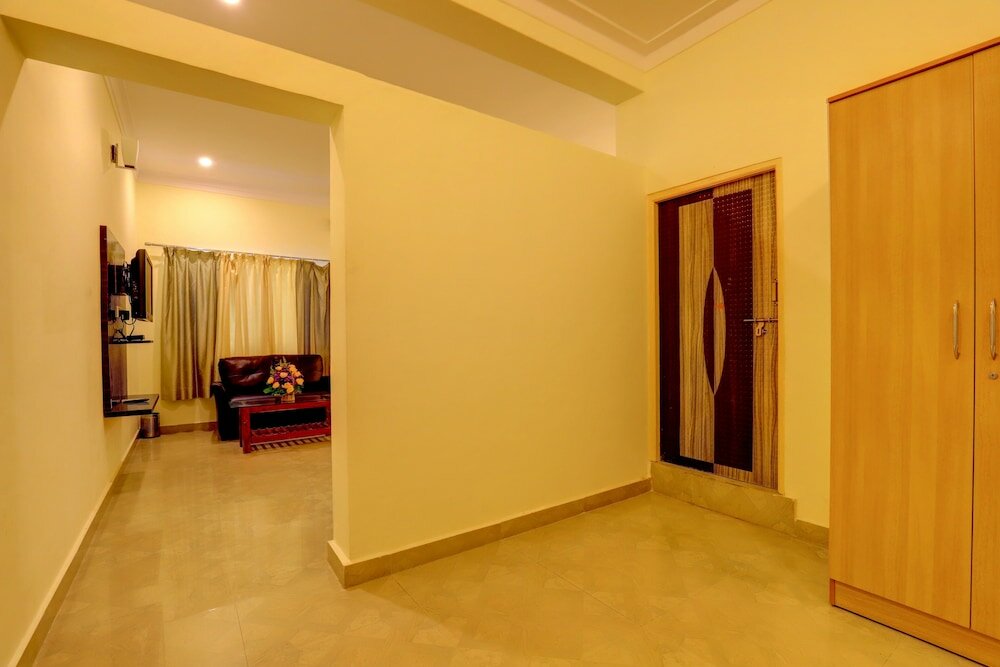 Фото Ezzenza Royal Garden Brindavan Resort