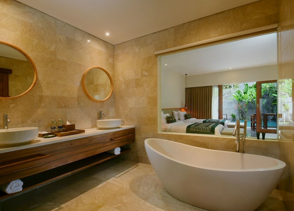 Фото Japa Suites & Villas