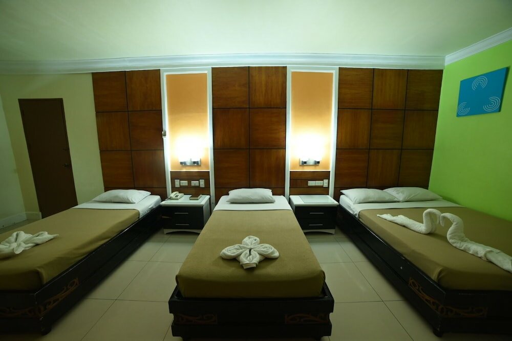 Фото Marcian Business Hotel