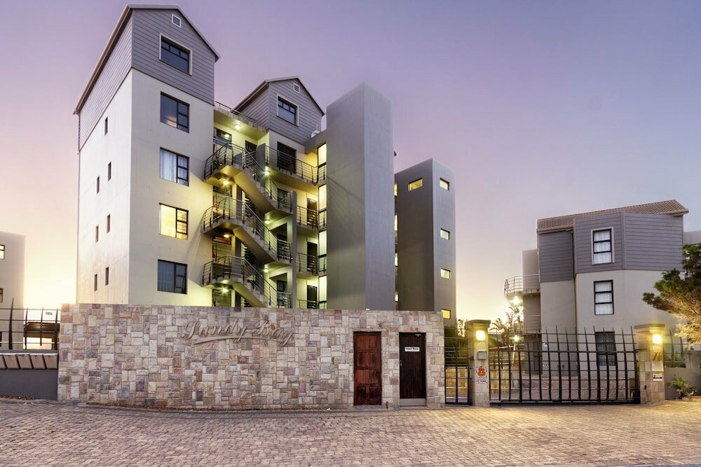 Hotel Sandy Bay 12b, Capetown, photo