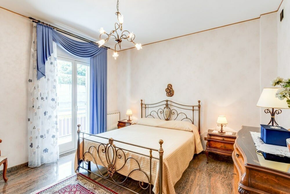 Фото Etna Park Villa with Terraces & Sea View