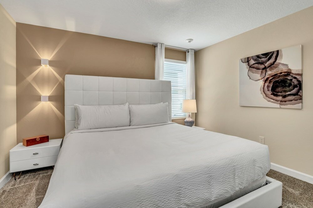 Фото 4530 Narrative Ln