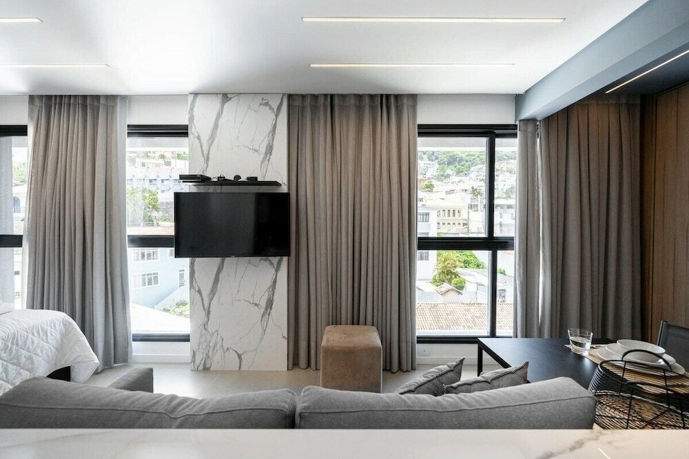 Фото Roomin i Zee i Próximo a Beira Mar