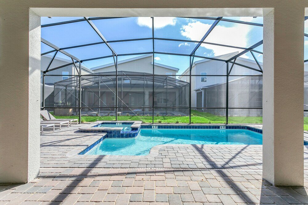 Фото Must See Villa! Private Poolthemed Roomstheater!