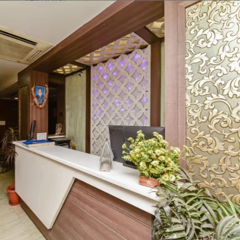 Фото Hotel Brij Palace